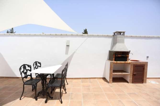 Apartamentos La Mar Sala Piscina Compartida Conil De La Frontera Exterior foto